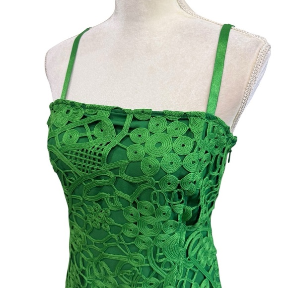 Adelyn Rae Crochet Lace Sleeveless Asymmetrical Hem Dress Small Green NWT - Picture 8 of 16